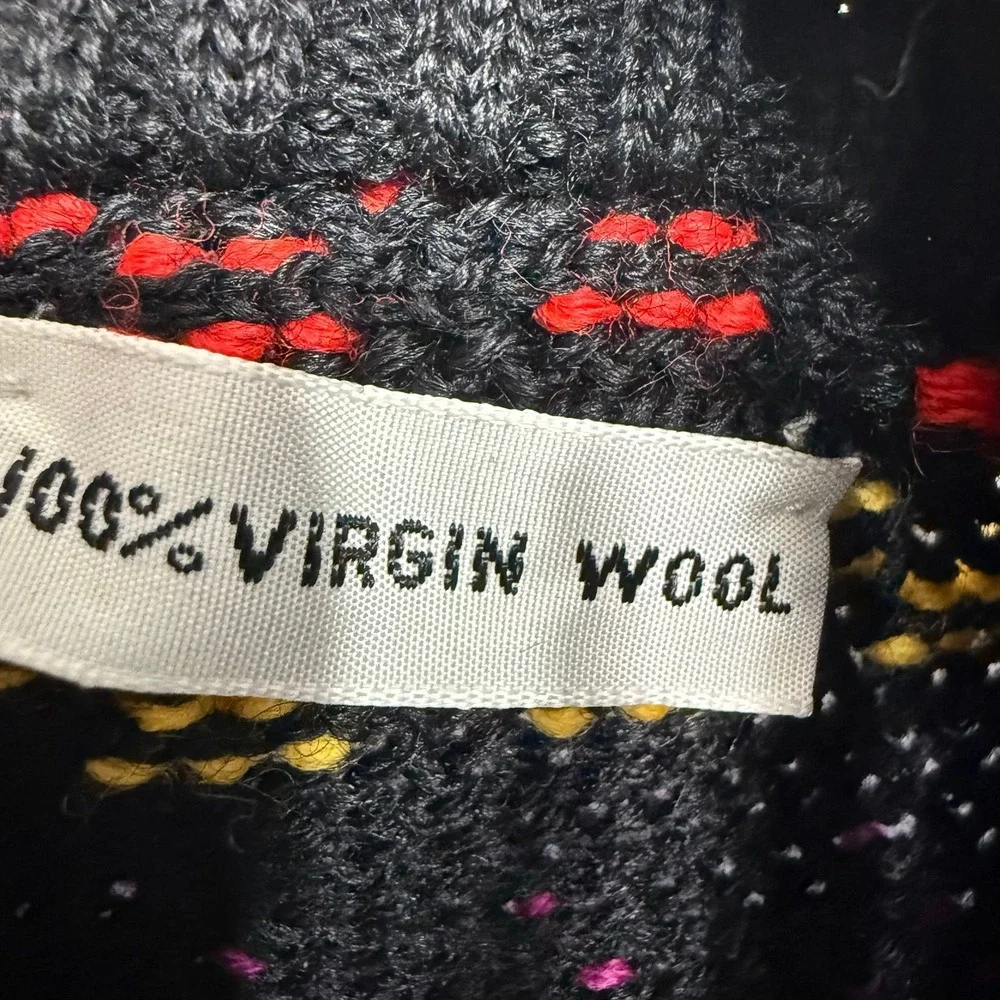Vintage‎ women's colorful rainbow stripe 100% virgin wool sweater